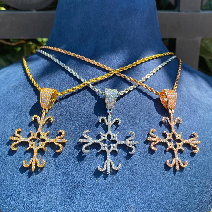 Center Cross | VVS Diamond CZ Four Sided Fleur Di Lis Bling Pendant