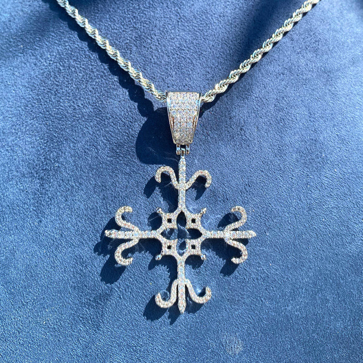 Center Cross | VVS Diamond CZ Four Sided Fleur Di Lis Bling Pendant