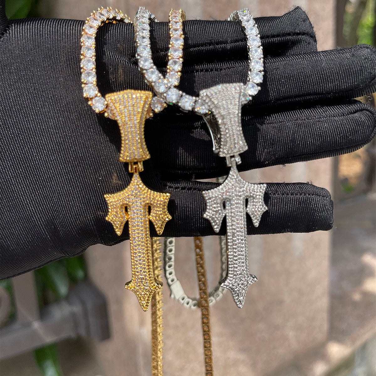 The Urban Legend | Hip Hop Rock Star Sword Cross VVS Diamond Hip Hop Pendant