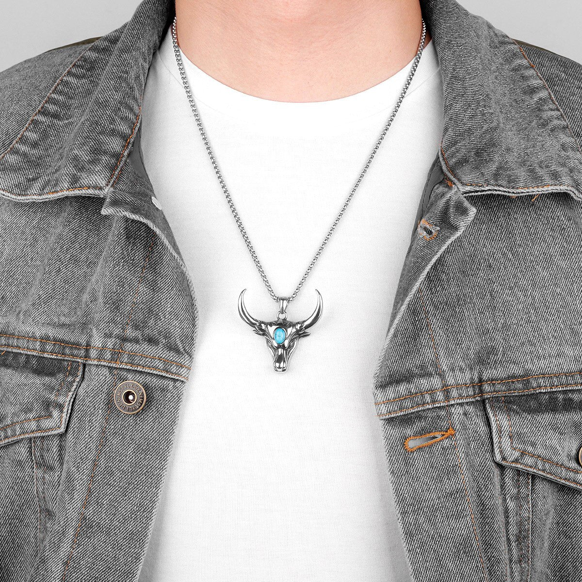 Bull | 316L Solid Stainless Steel Turquoise No Fade Steer Head Pendant