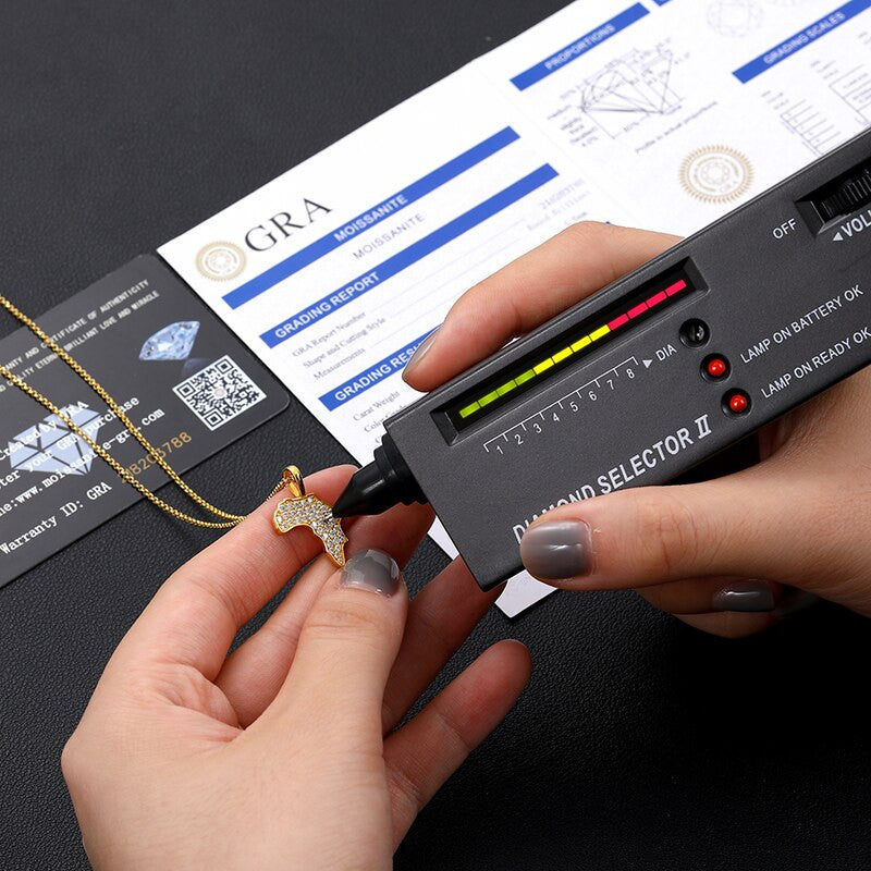 Ladies Dainty 925 solid Silver Mother Africa Genuine VVS Diamond Bling Pendant Necklace