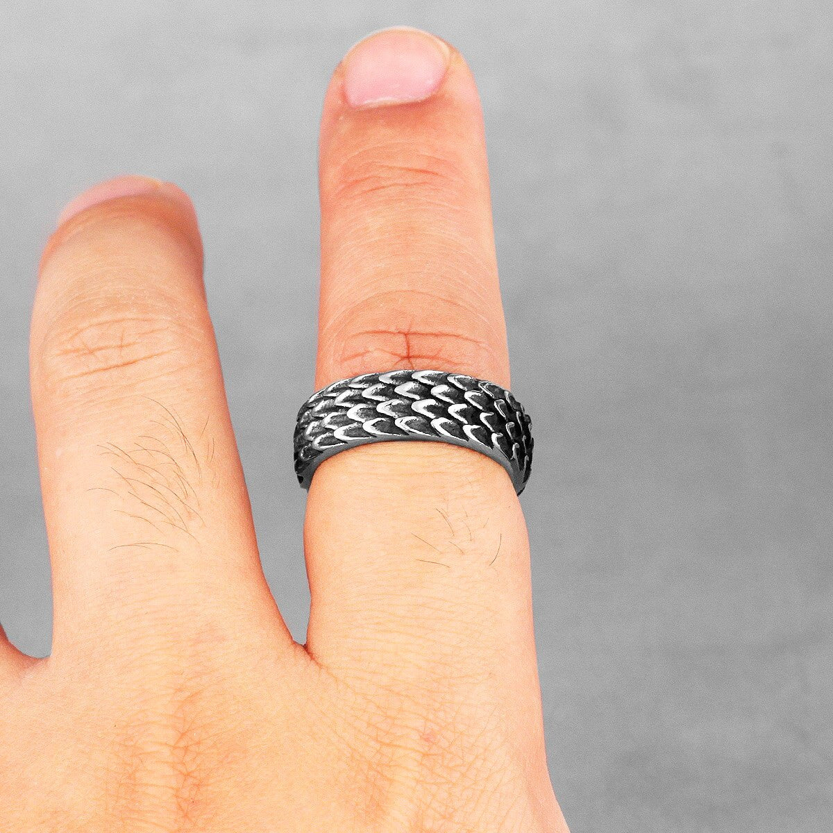 Mens 316L No Fade Stainless Steel Dragon Scale Unique Street Wear Rings