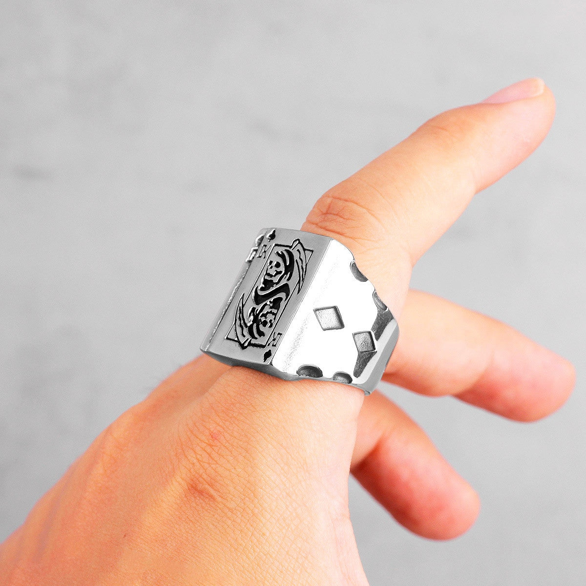 Mens Grim Reaper Poker King No Fade Stainless Steel Street Wear Card Shark Rings