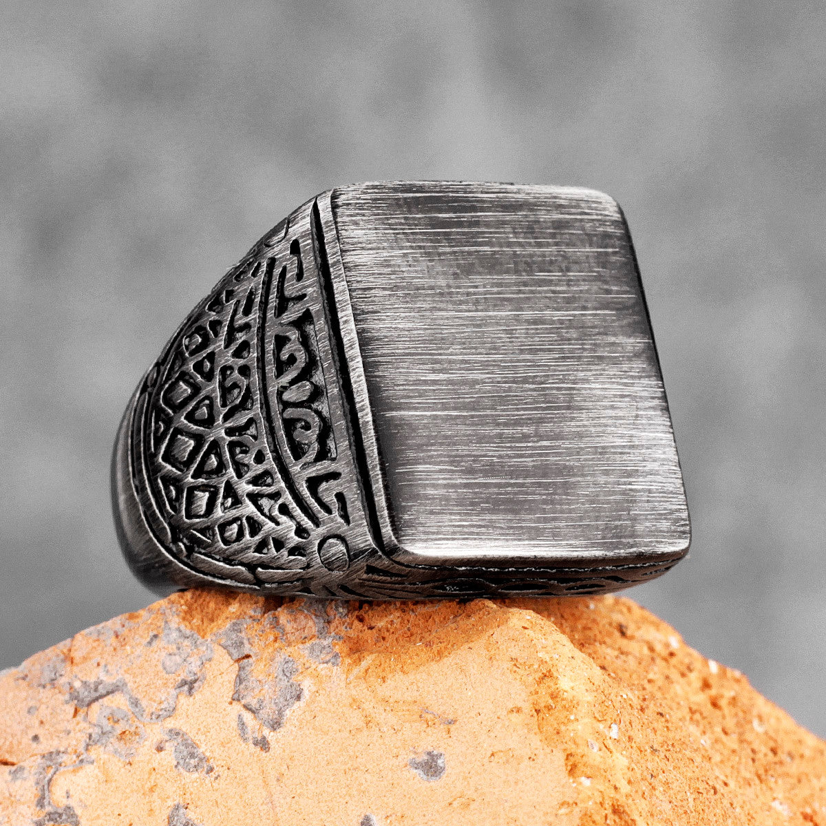 Retro Black | 316L Brushed Vintage No Fade Stainless Steel Street Stylish Ring
