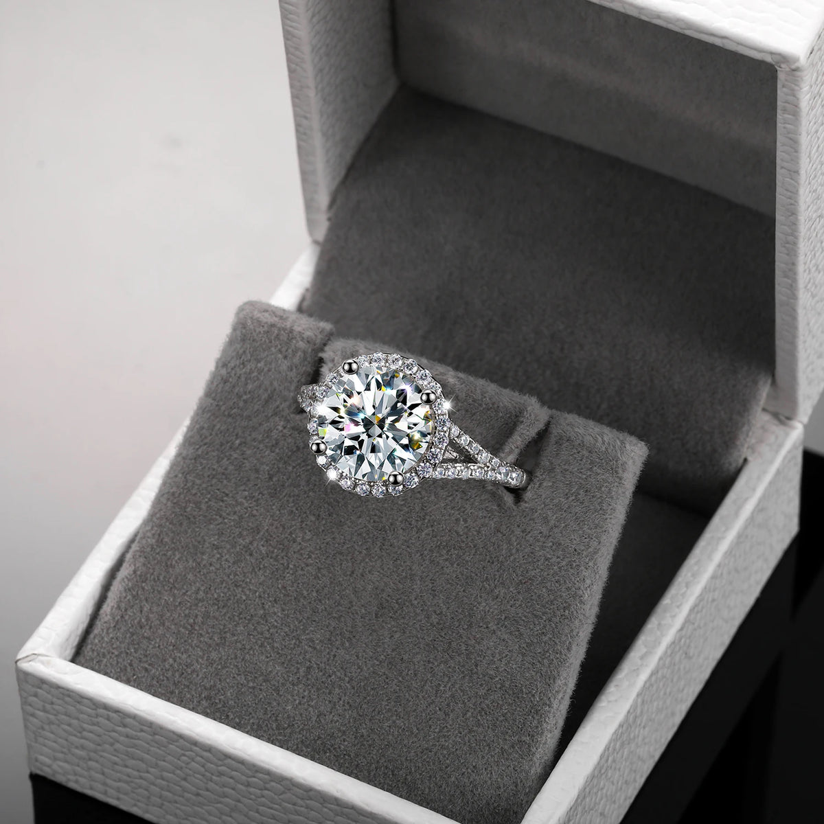 Ladies 3CT Genuine VVS Lab Diamond 9mm Round Cut Double Halo 925 Sterling Silver Rings
