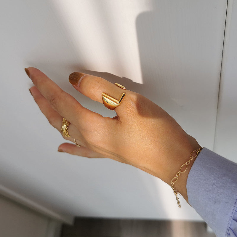 Ladies 18k Gold Initial Letter Adjustable Open Size personality Rings