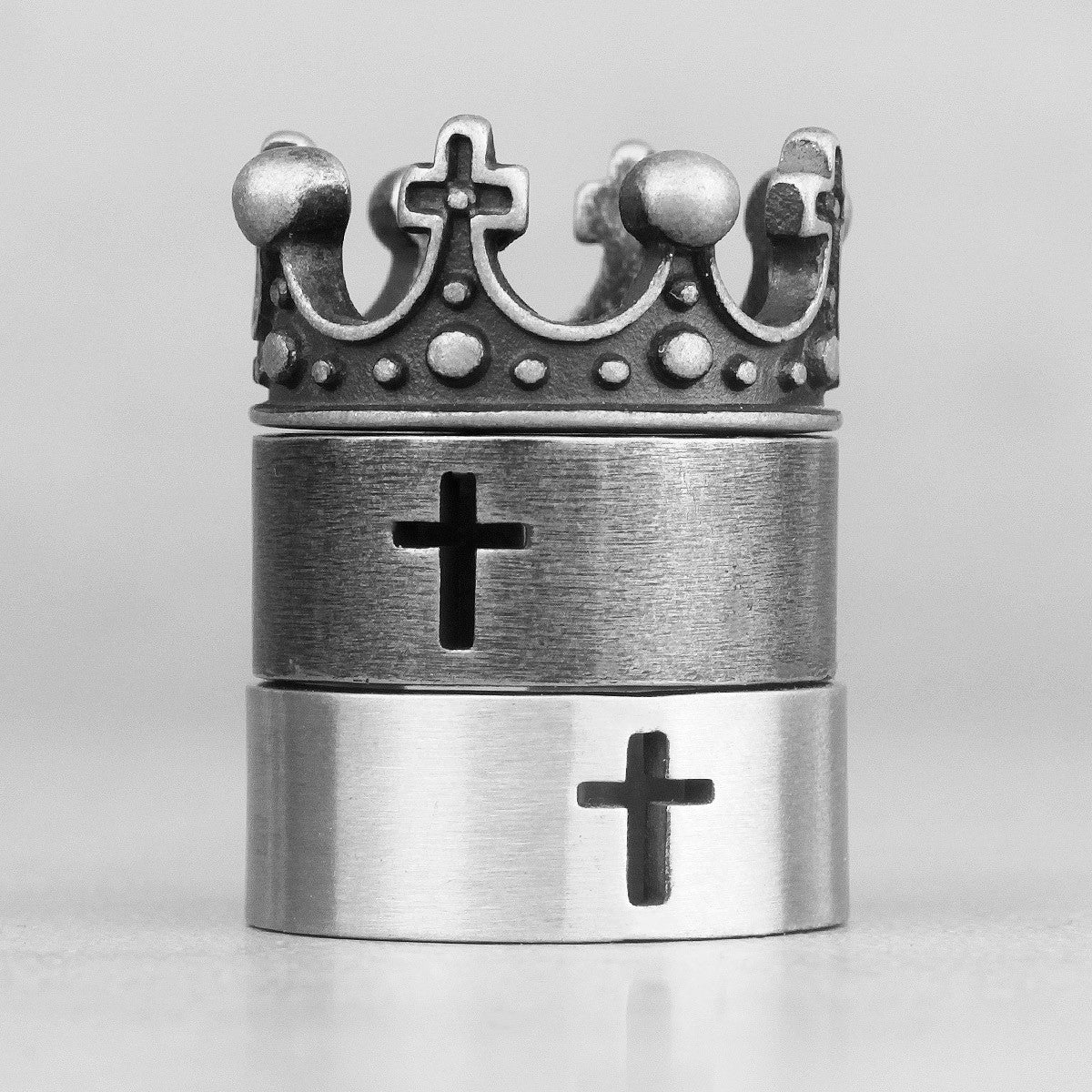 Mens 316L Stainless Steel Cross Crown No Fade Street Wear Rings