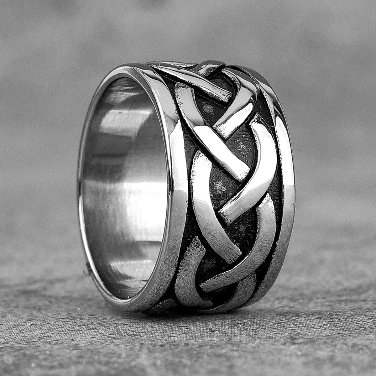 Mens Stainless Steel Celtic Knot Interweave Simple Classic Fashion Rings