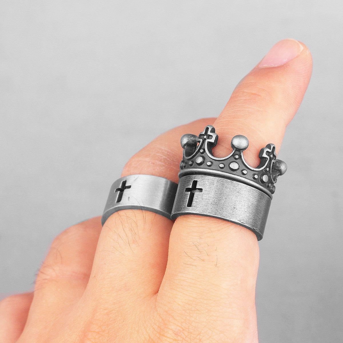 Mens 316L Stainless Steel Cross Crown No Fade Street Wear Rings