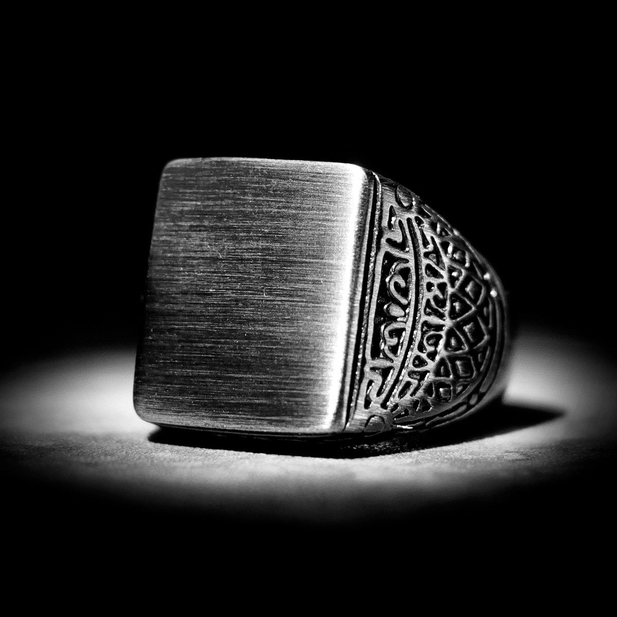 Retro Black | 316L Brushed Vintage No Fade Stainless Steel Street Stylish Ring
