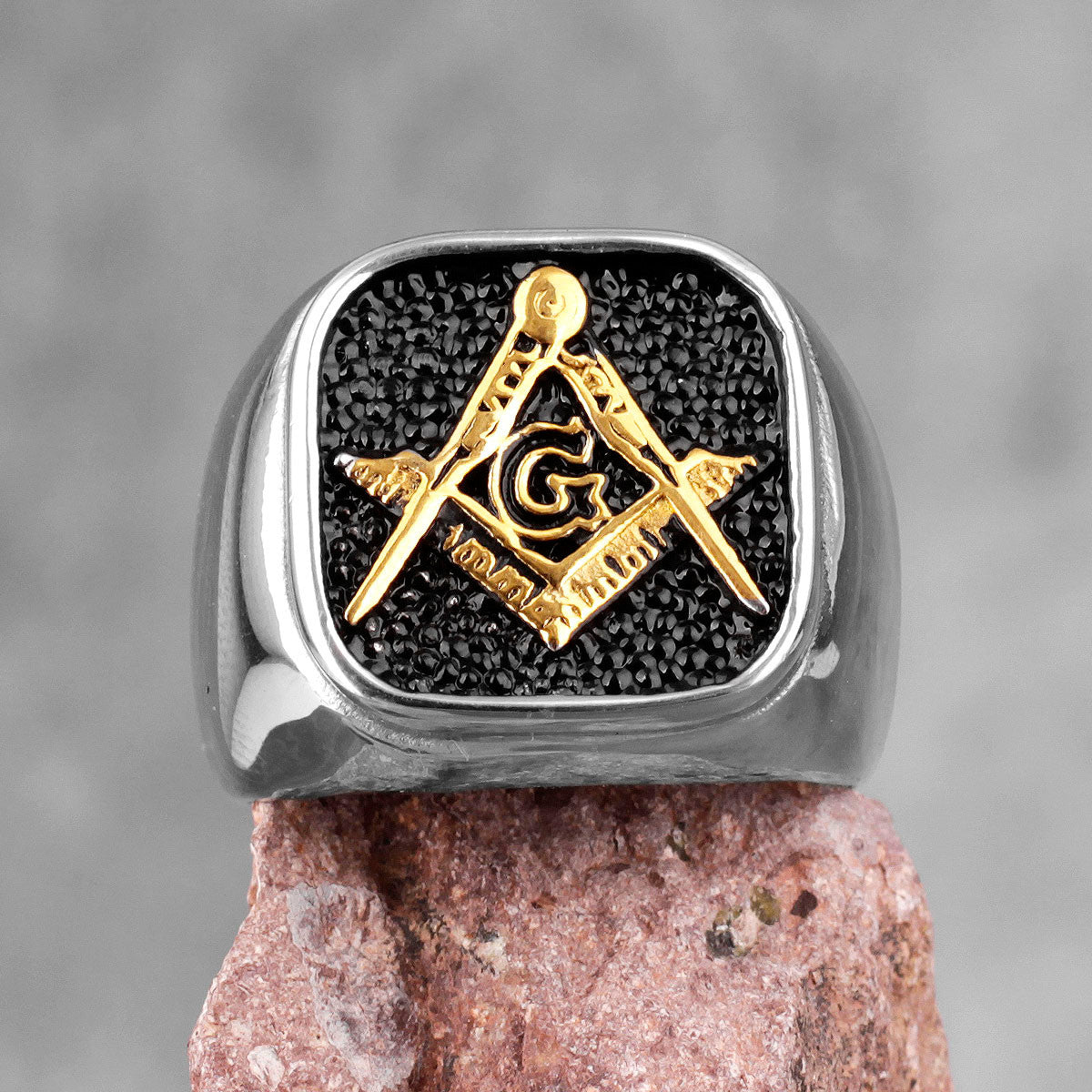Masonic Retro | 316L Stainless Steel Two Tone No Fade Free Mason Compass Square Rings