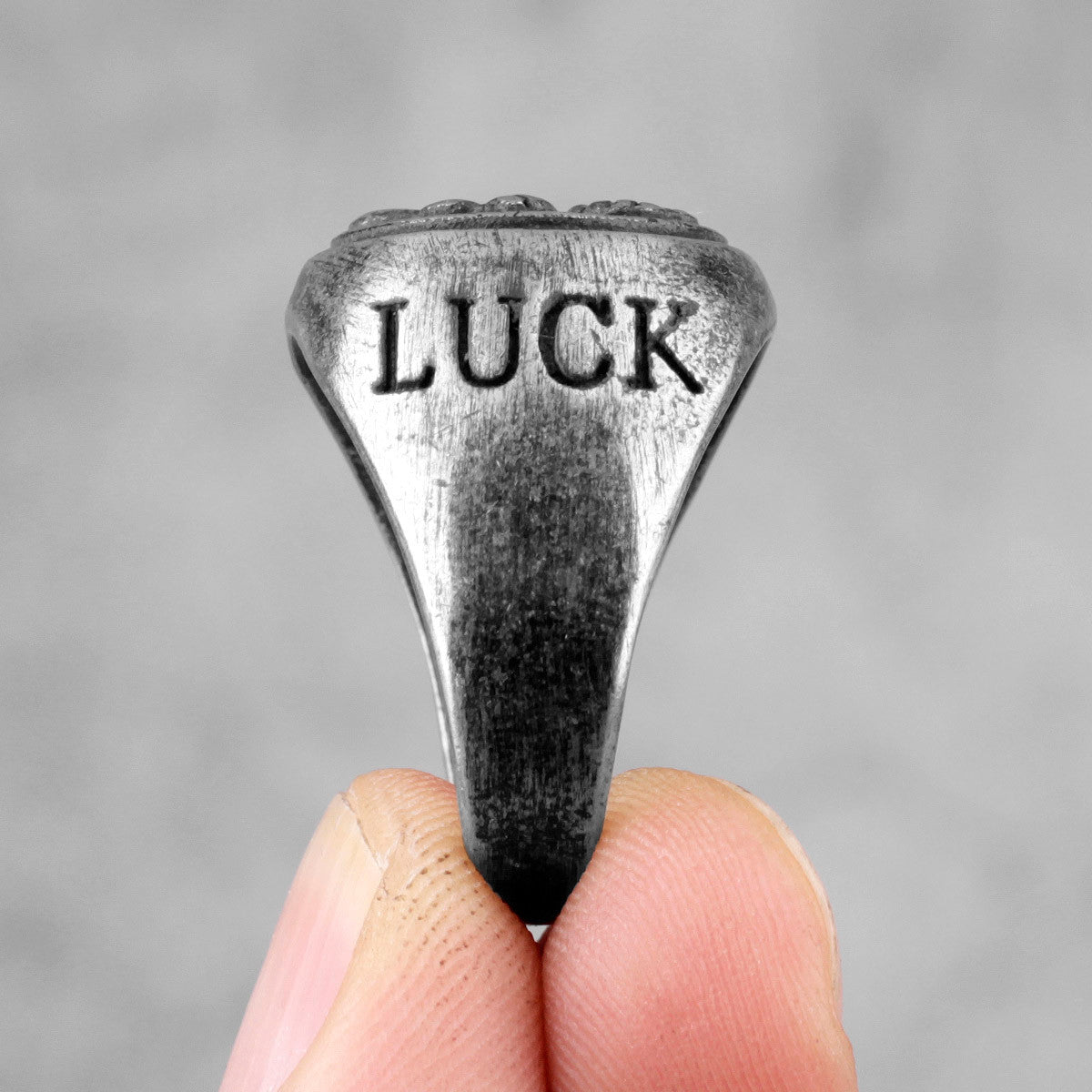 Good Luck | No Fade 316L Stainless Steel Retro Black Style Four Leaf Clover Men's Street Wear Rings
