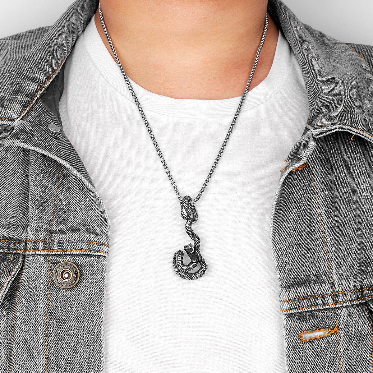 The Viper | Stainless Steel Striking Viper Snake Street Wear Hip Hop Pendant Chain