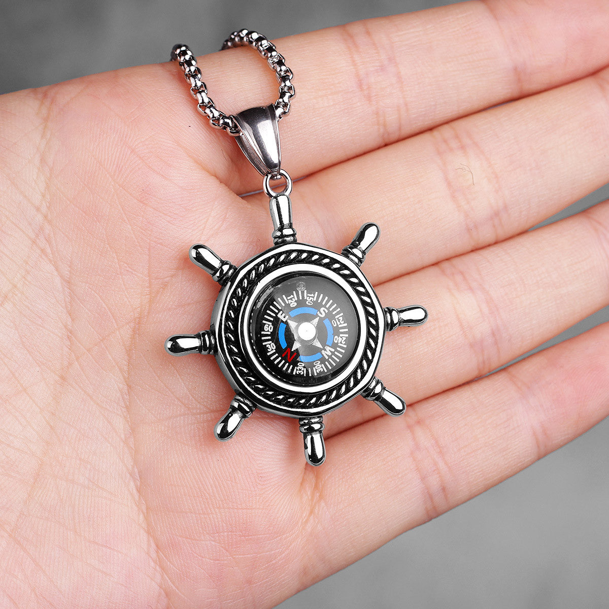 Mens No Fade Stainless Steel Captains Wheel Compass Street Wear Pendant Chain
