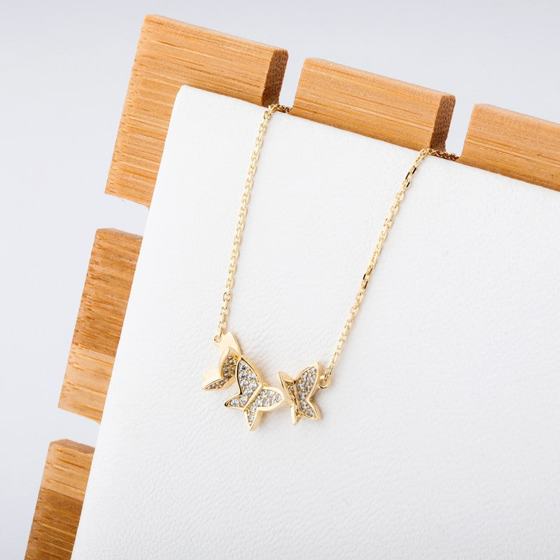 Ladies 925 Sterling Silver Butterfly 3D Flying Butterfly Pendant Chain Necklace