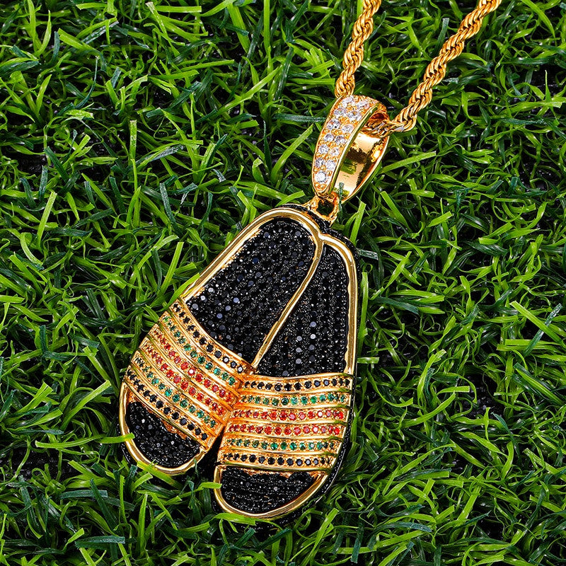 Hip Hop White Gold 18k Gold G Slippers AAA Micro Pave Flooded Ice Pendants