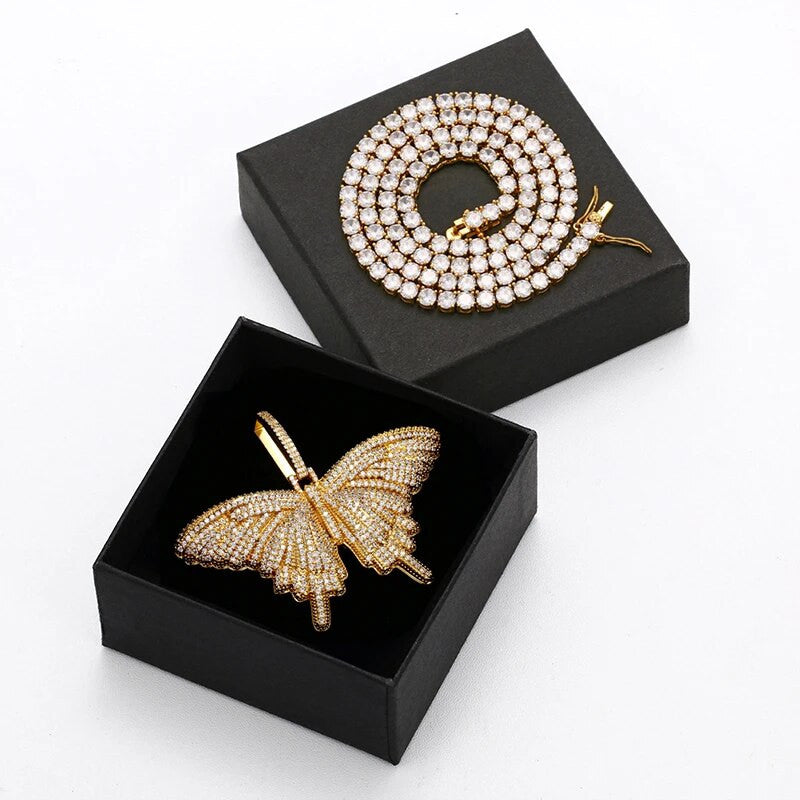 Women's 3D Beautifully Detailed Butterfly 18k Gold Prong Set Bling Pendant