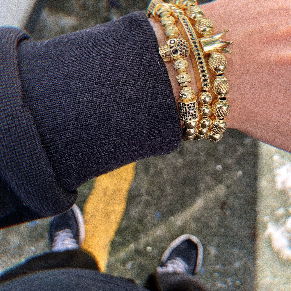 Mens Simulate Diamond Pave Stone Gold Ice Skull Crown Beaded Luxury Bracelets