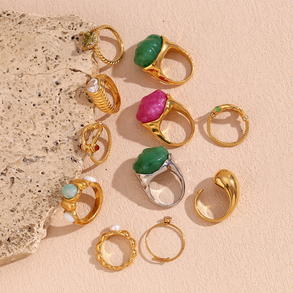 Ladies Oval Amazonite White Jade Heart 18k Gold Waterproof Stainless Steel Rings