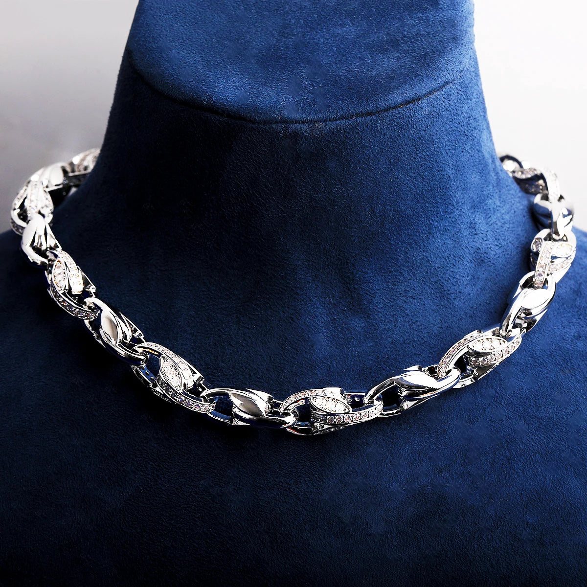 Iced Luxury | Tulip Bulb VVS Diamond CZ Designer Link Hip Hop Chain Necklace