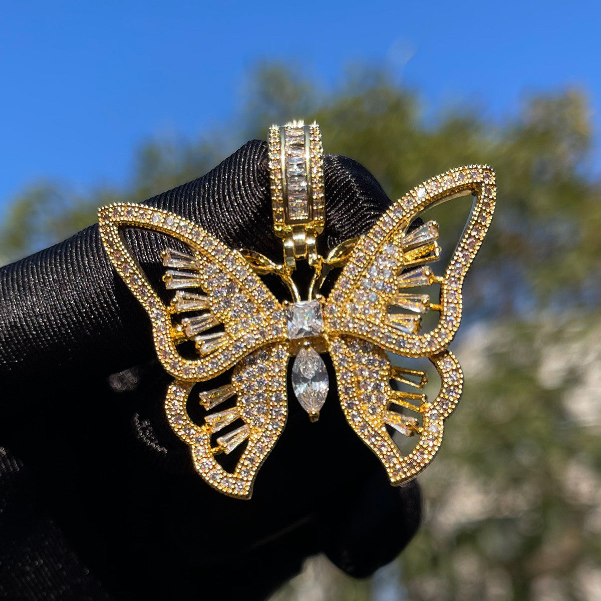 Enchanted Wings | Prong Set Center Stone Beautiful Butterfly Pendant Necklace