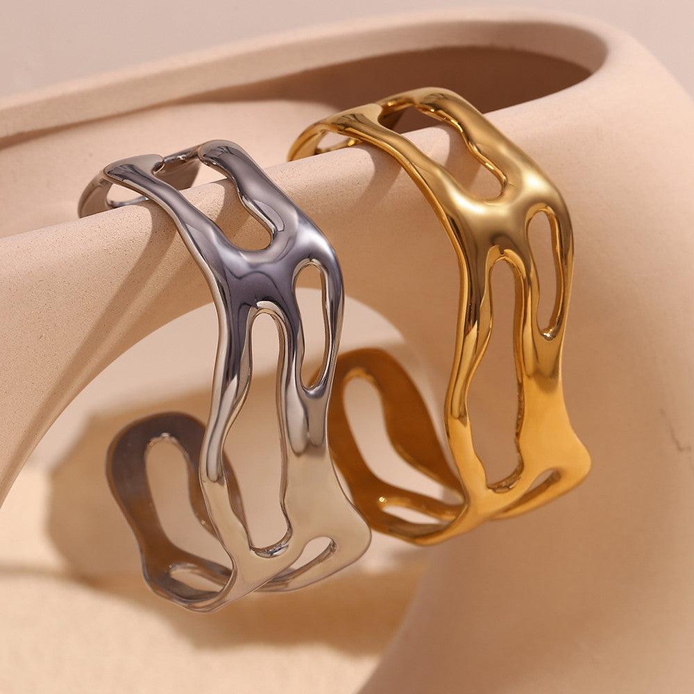 Ladies Exaggerated Wave 18k Gold Waterproof Stainless Steel Hollow Bracelet