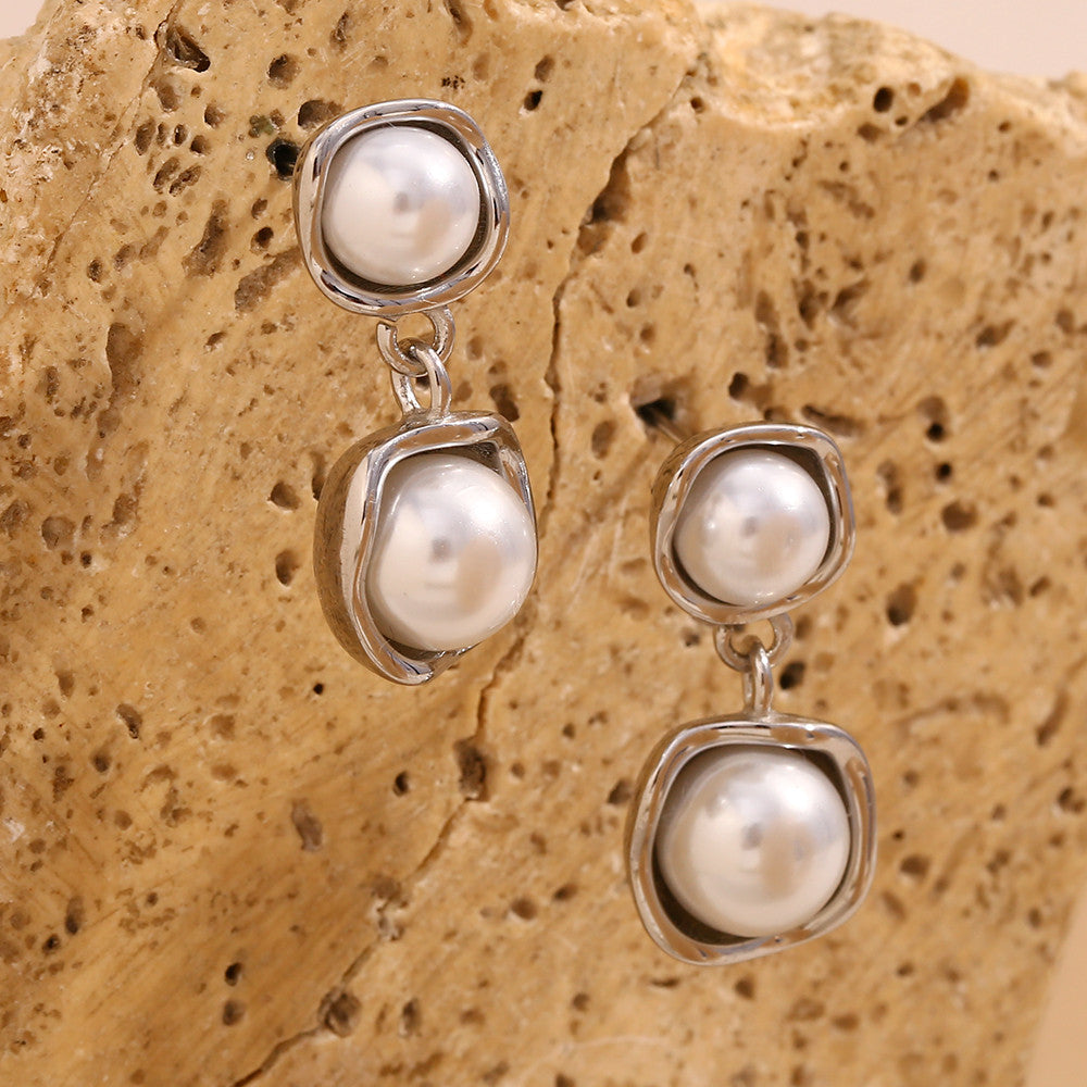 Ladies 18k Gold Round Pearl Stud Stainless Steel Waterproof Earrings