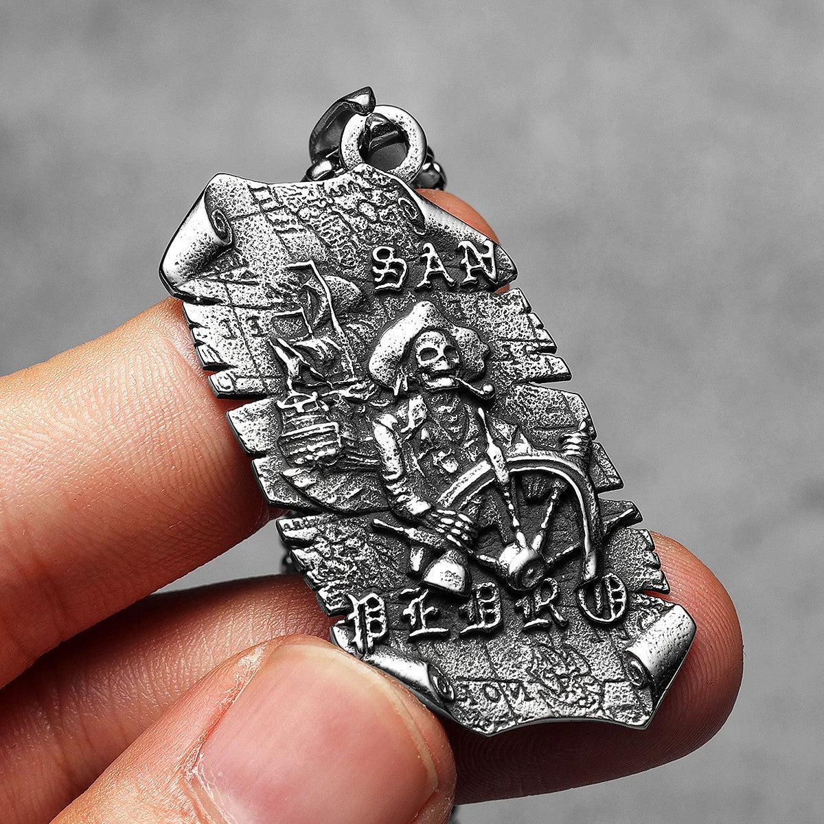 El Capitan | 316L Stainless Steel Pirate Captain San Pedro Street Wear Hip Hop Pendant