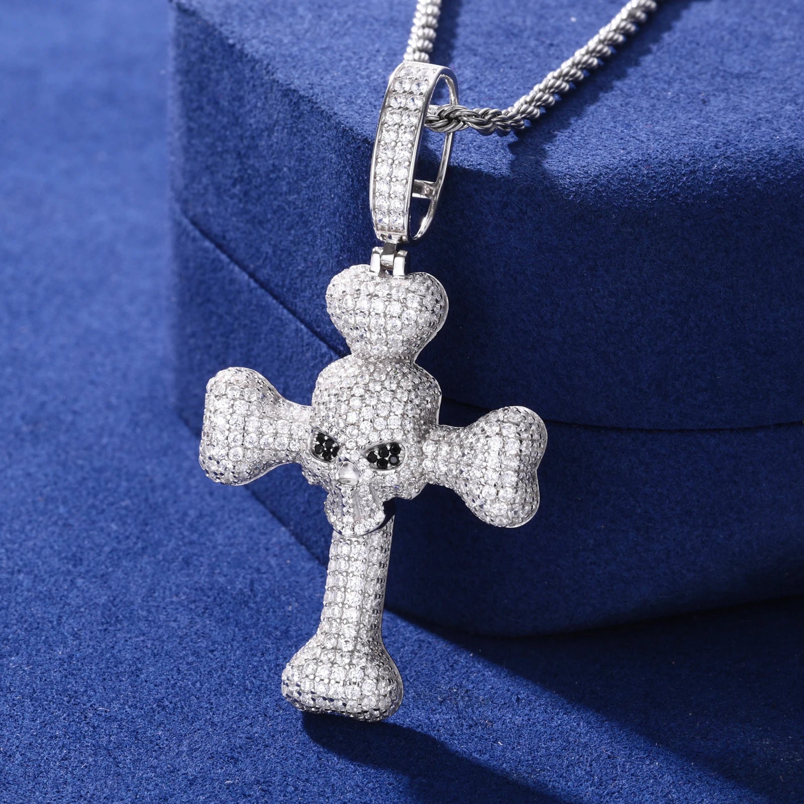 All Seeing Cross | 925 Sterling Silver D VVS1 Moissanite All Seeing Eye Hip Hop Cross Pendant