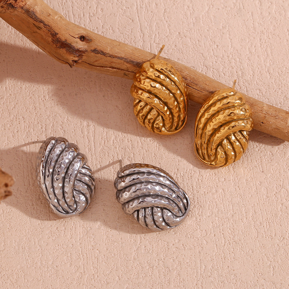 Lakers 18k Gold Stainless Steel Heart Rectangular Hollow Heart Earrings