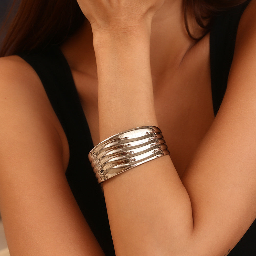 The Wave | Multi Layered 18k Gold Over Stainless Steel no Fade Bangle Bracelet