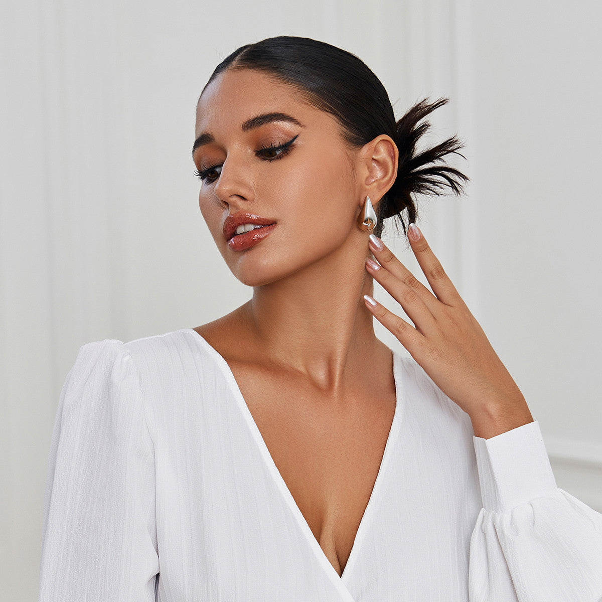 Ladies 18k Gold 316L No Fade Desingner Bold Stereoscopic Large Tear Drop Earrings