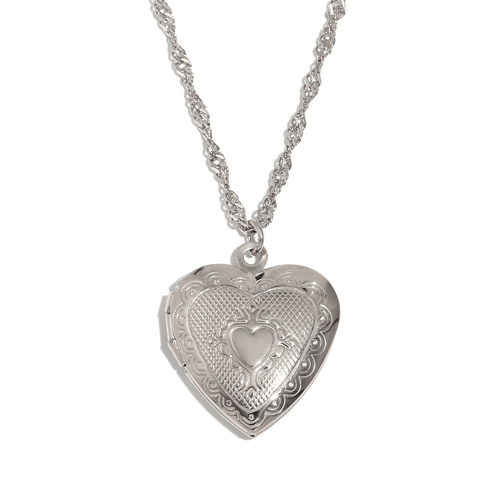 Ladies 18k Gold Waterproof Stainless Steel Flower Pattern Hollow Heart Photo Box Necklace