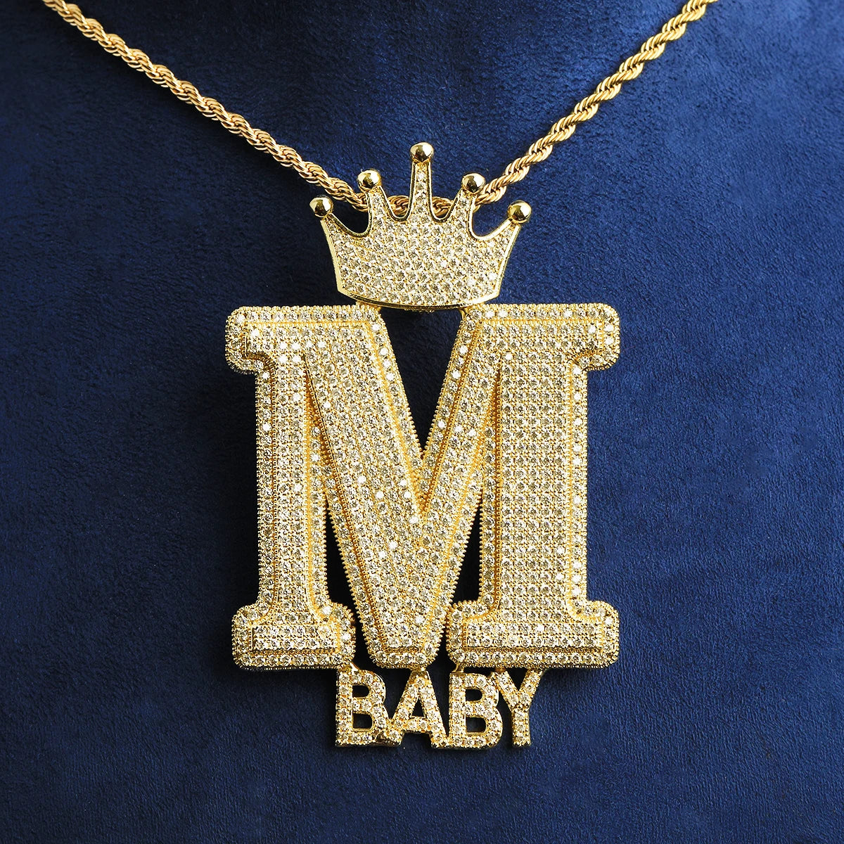 King&#39;s Presence |VVS Diamond CZ 5AA+ Custom Made Iced Blinged Out Pendant