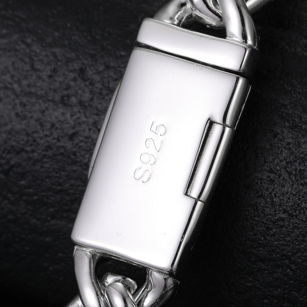 VVS Cuban Heart | Solid Silver Moissanite Diamond Cuban Link Heart Chain Necklace