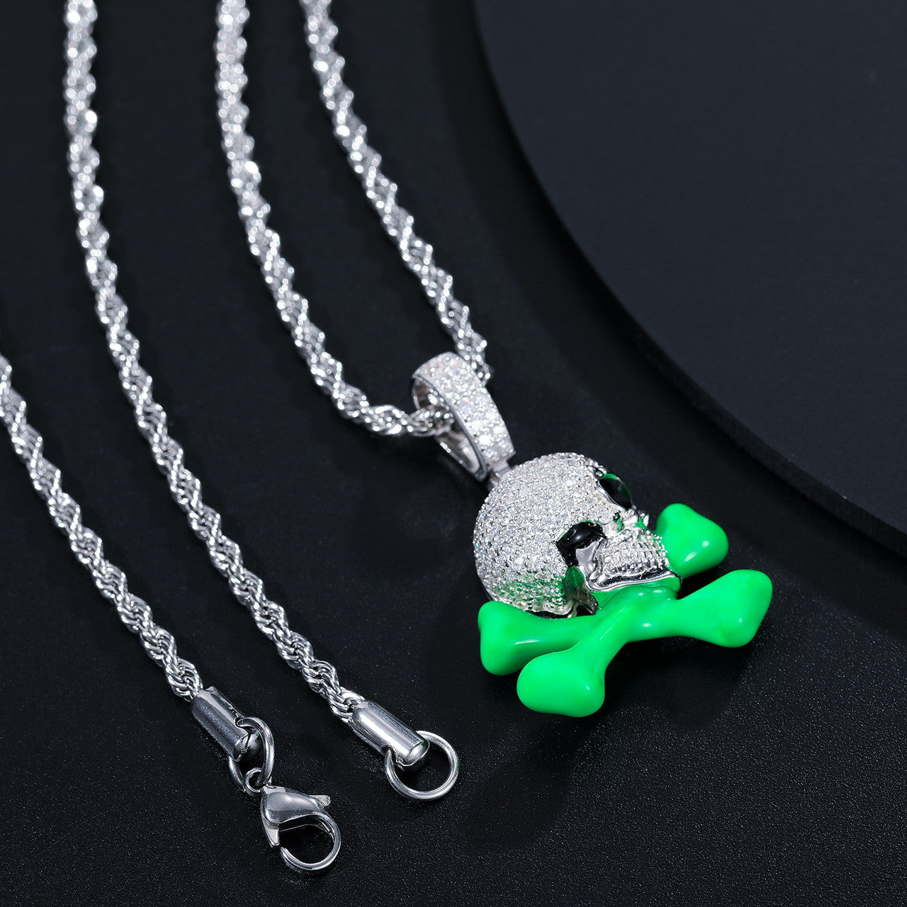 Flooded Ice Glow In Dark Sterling Silver VVS Genuine Lab Diamond Skull And Bones Hip Hop Chain