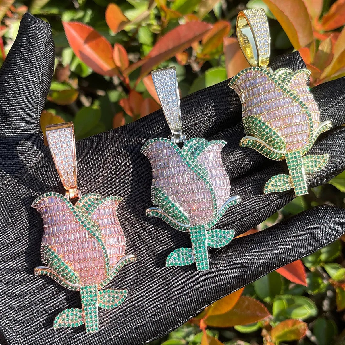 Beautifully Detailed Baguette &amp; Round Stone Prong Set Rose Pendant Chain Necklace