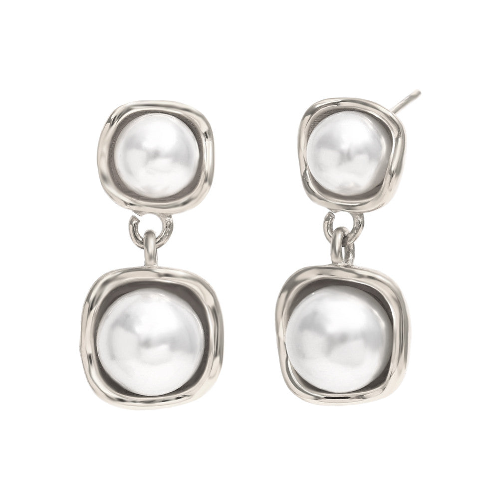 Ladies 18k Gold Round Pearl Stud Stainless Steel Waterproof Earrings