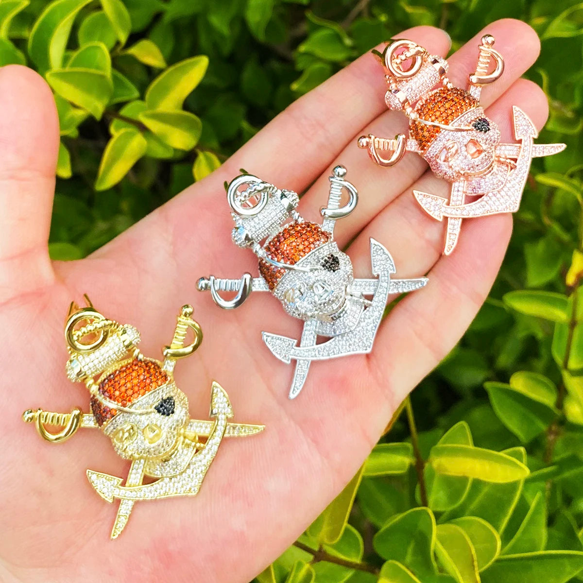 One Eyed Willie | VVS Diamond CZ Prong Set Pirate Skull Crossbones Anchor Pendant