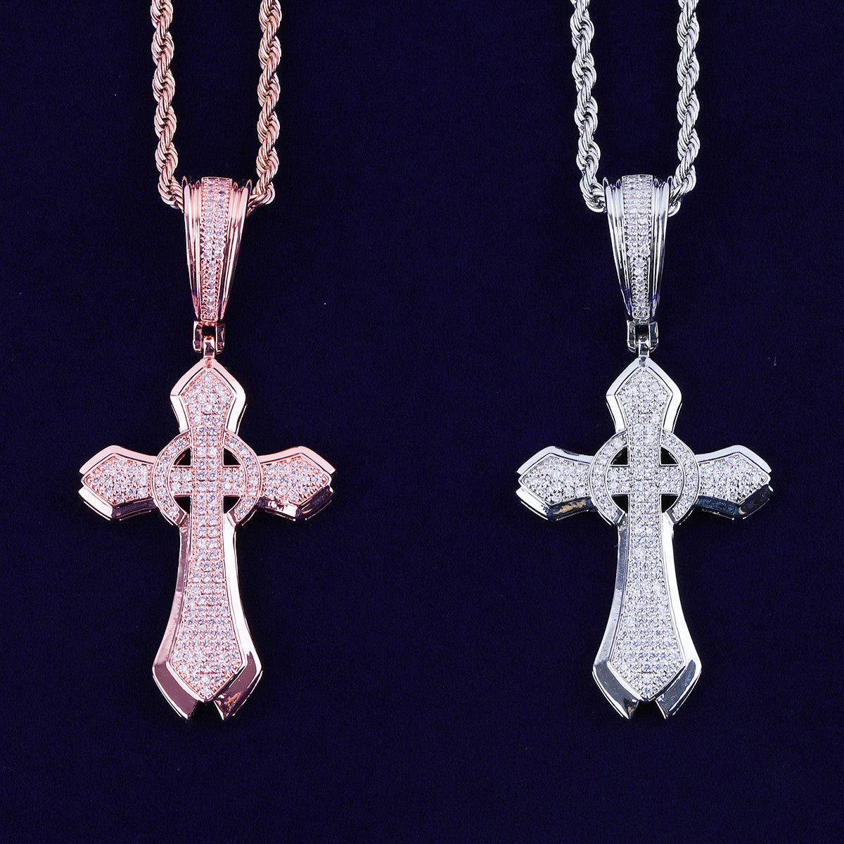 Circle Cross | VVS Diamond CZ Iced Blinged Out Hip Hop Prong Set Cross Pendant