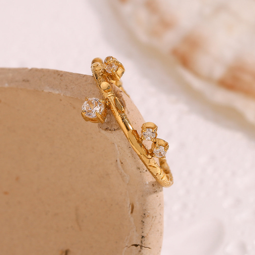 Ladies White CZ Stone Queens Crown Tarnish Free 18k Gold Stainless Steel Rings