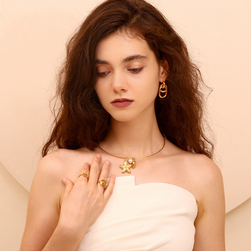 Ladies No Fade 18k Gold Stainless Steel Winding O-shaped Water Resistant Designer Earrings