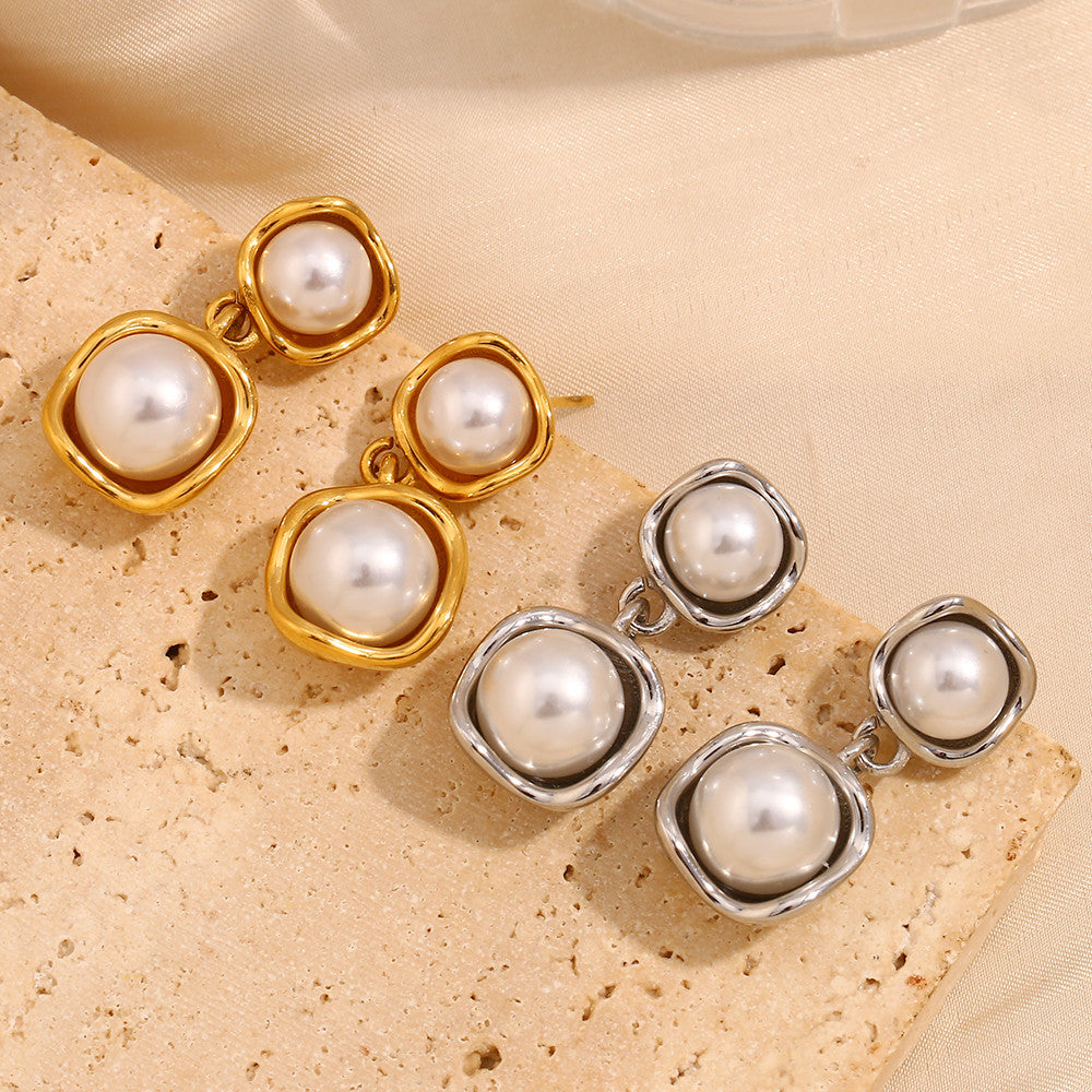 Ladies 18k Gold Round Pearl Stud Stainless Steel Waterproof Earrings