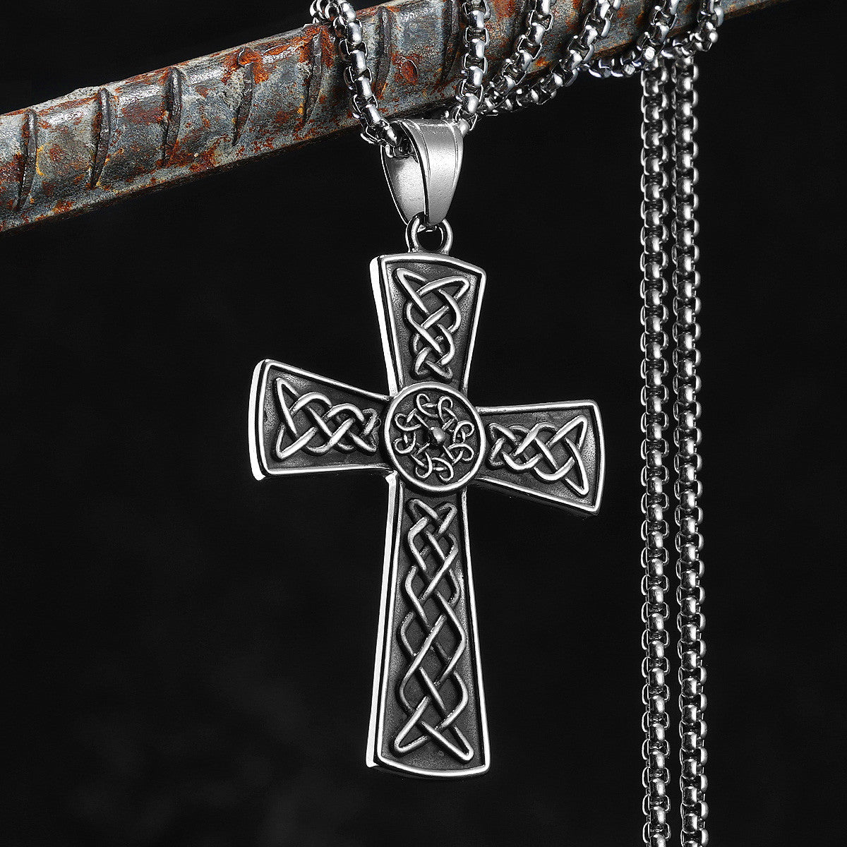 Mingled | 316L Solid Stainless Steel Celtic Knot Hip Hop Cross Street Wear Pendant