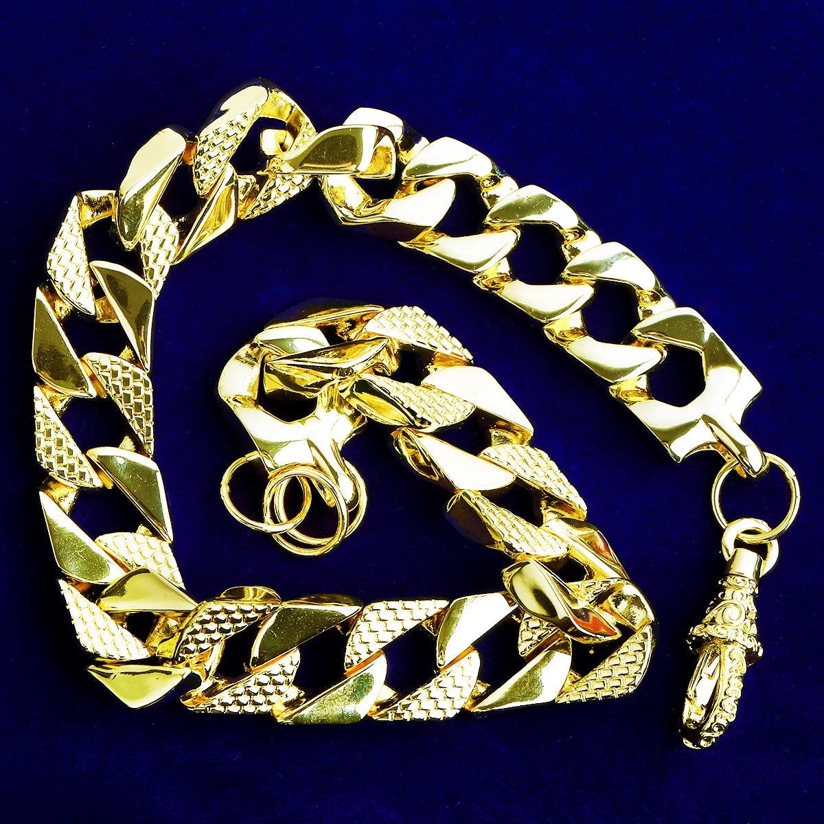 Patterned Cuban | 20mm Belcher Clasp Square Cut Designer Cuban Link Chain Necklace