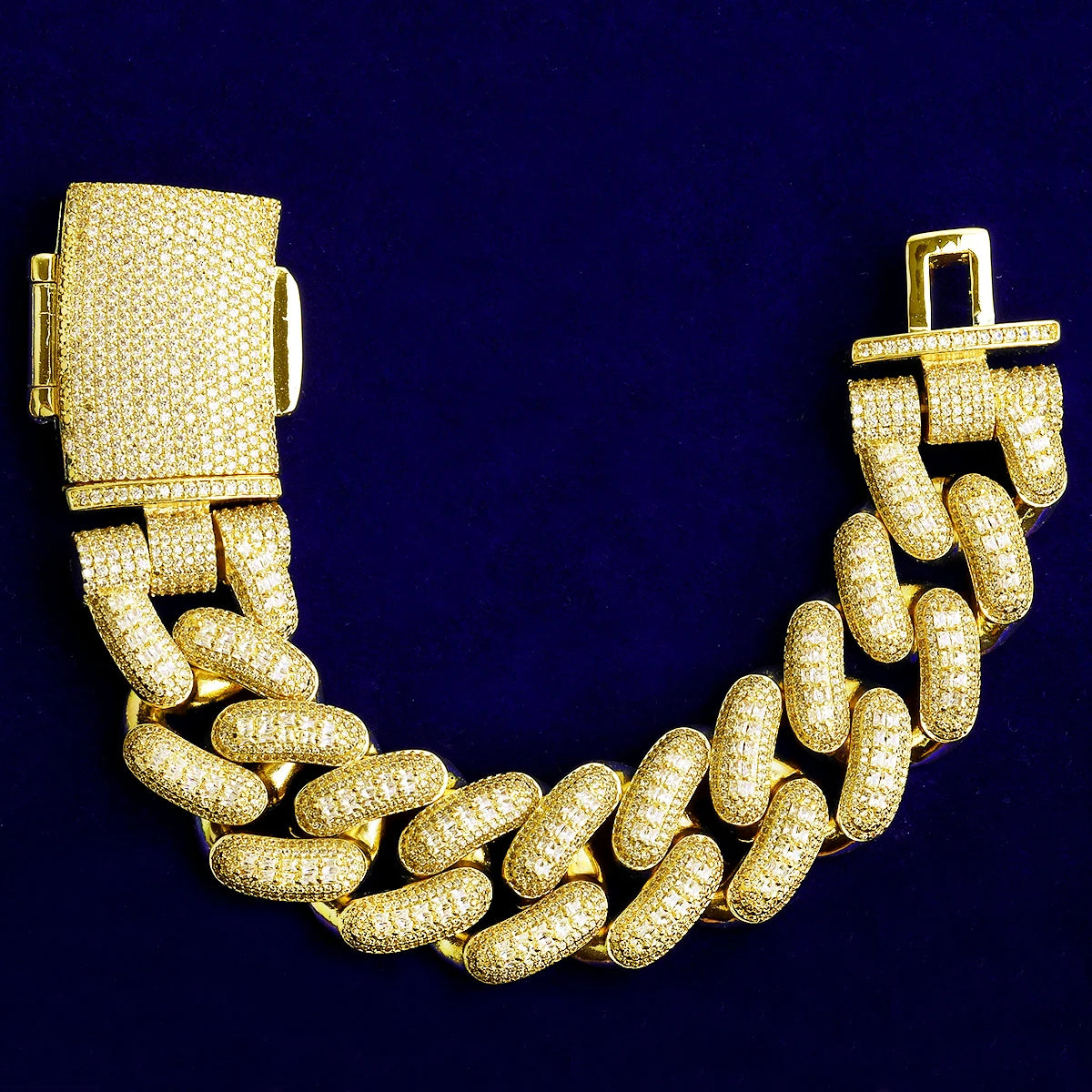 Big 32 | 32mm VVS Diamond CZ Thick Heavy Miami Baguette Iced Cuban Link Bracelet