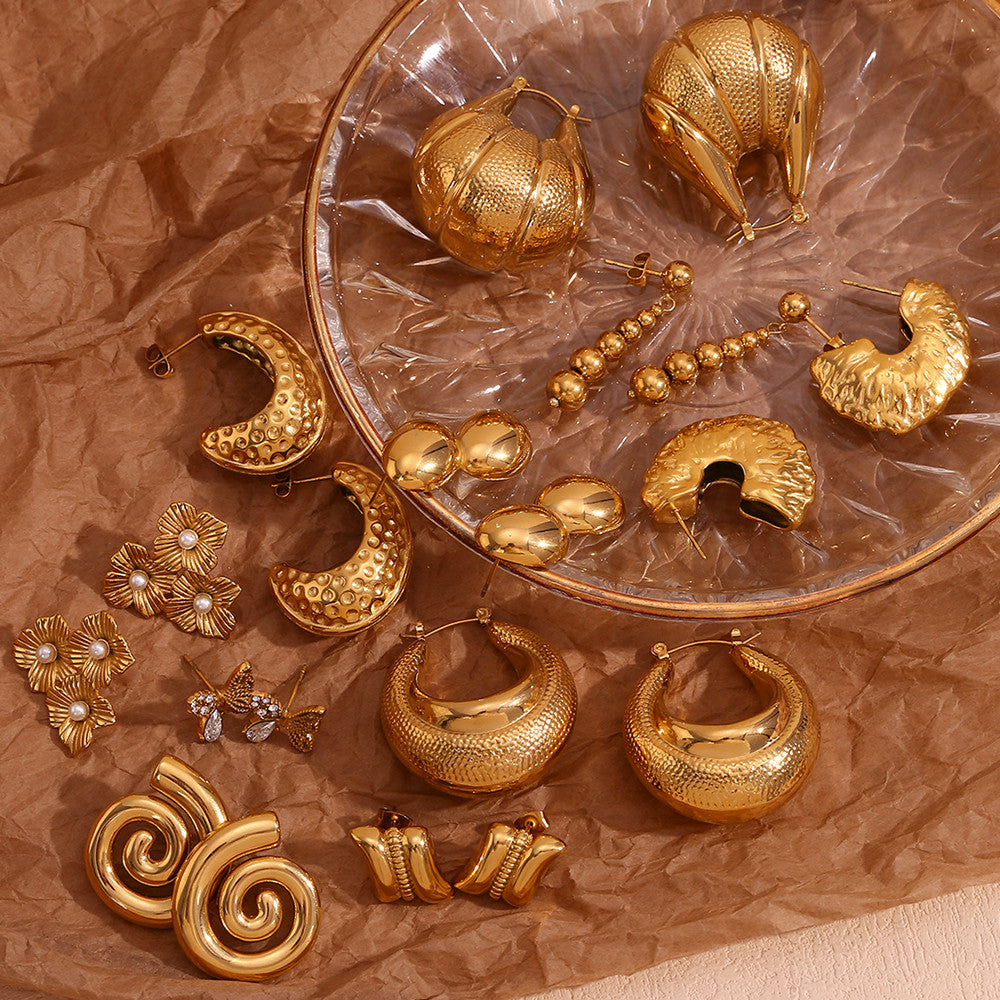 Women's Half Set Three Flower Pearl 18k Gold Stainless Steel Large Bead Earrings