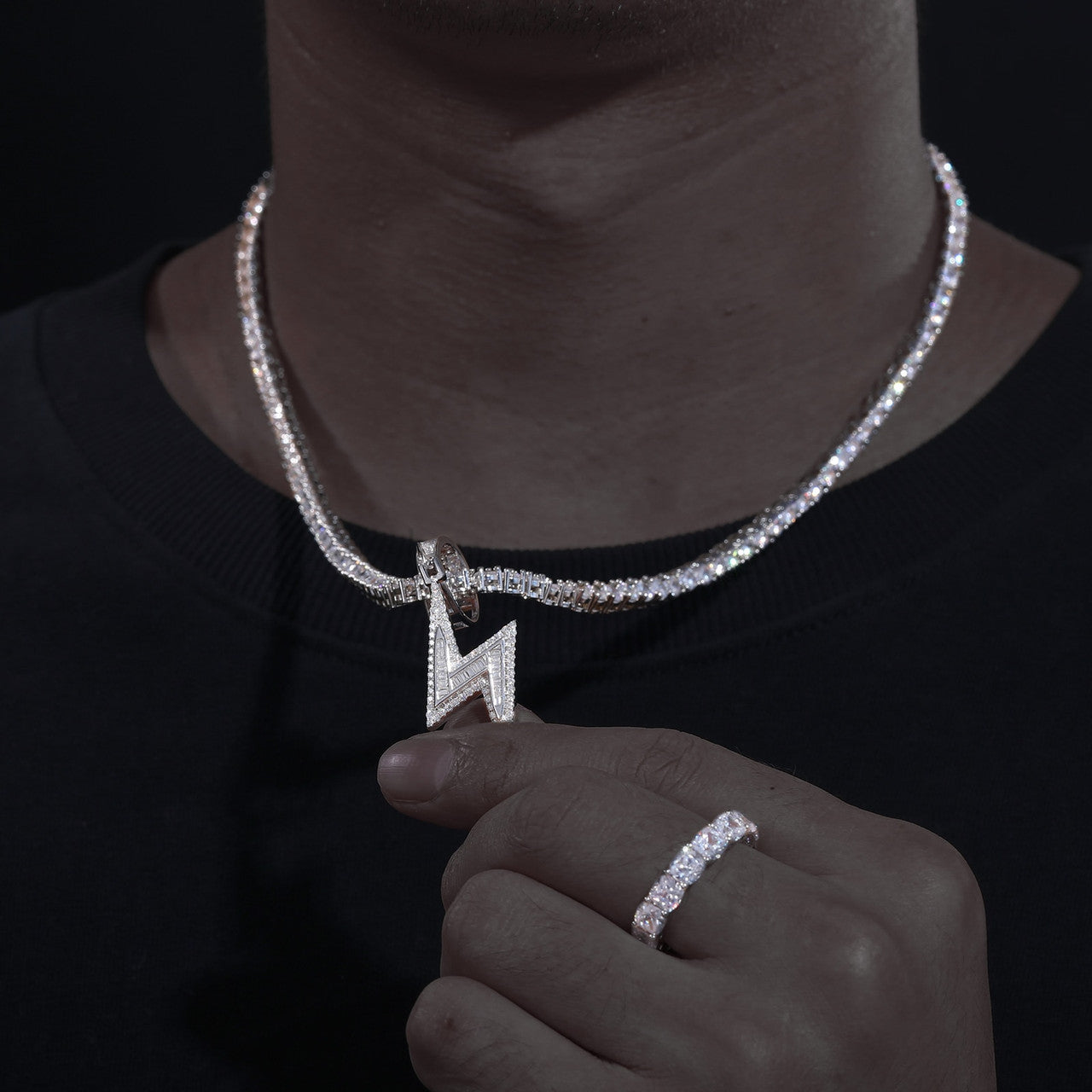 Bling Storm | VVS Genuine Diamond Moissanite Hip Hop Lightning Bolt Pendant