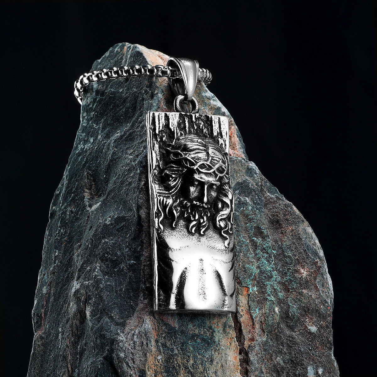 Jesus | 316L No Fade Stainless Steel Jesus Pressed Down Street Style Pendant