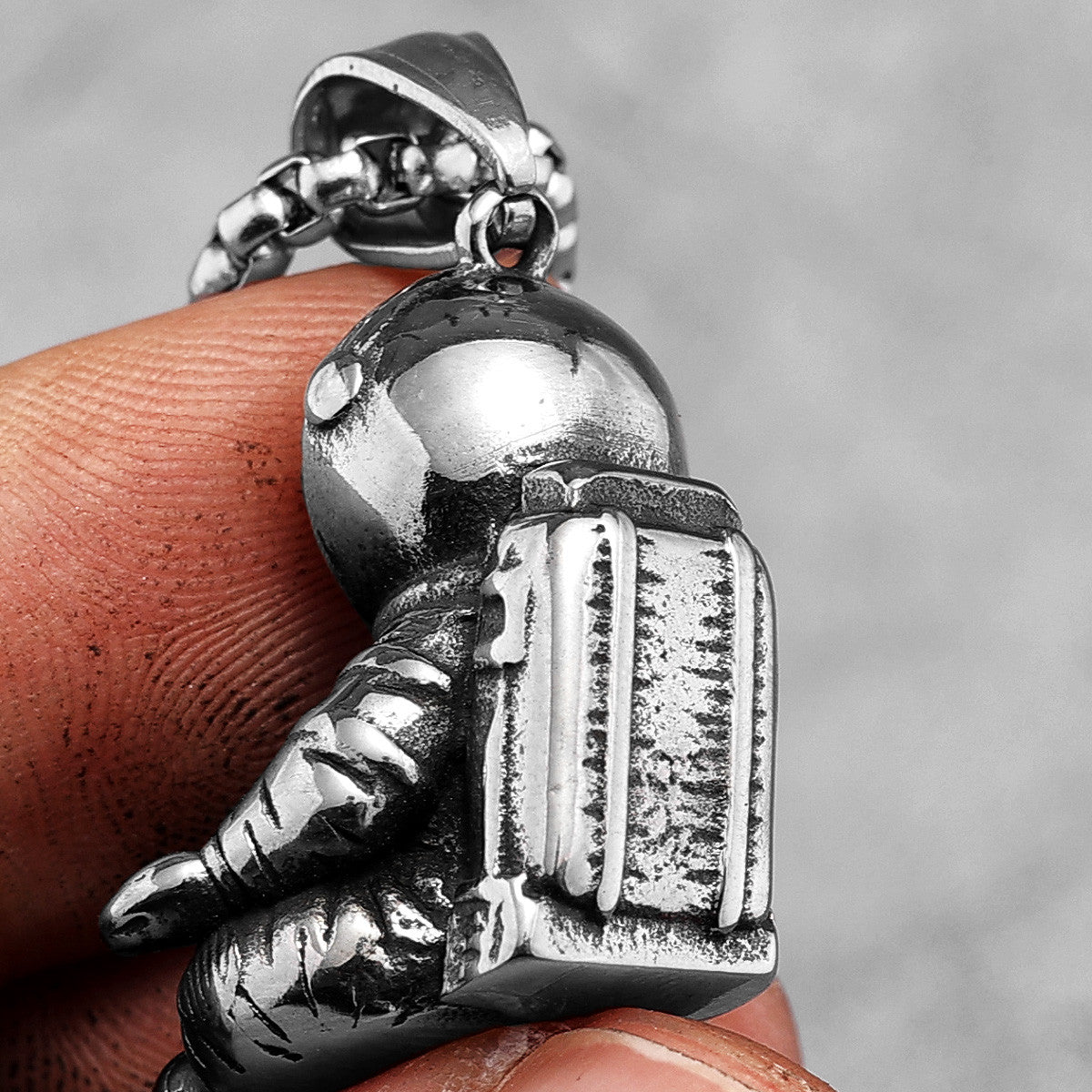 Spaceman | Meditating Astronaut 316L No Fade Stainless Steel Unique Hip Hop Pendant